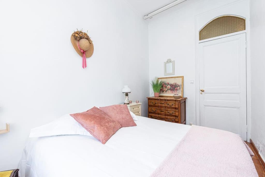 Risso - Comfortable 3 Bedrooms With Balcony Ница Екстериор снимка